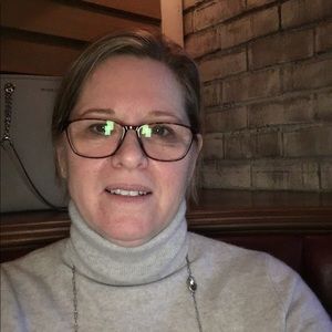 Meet your Posher, Marie